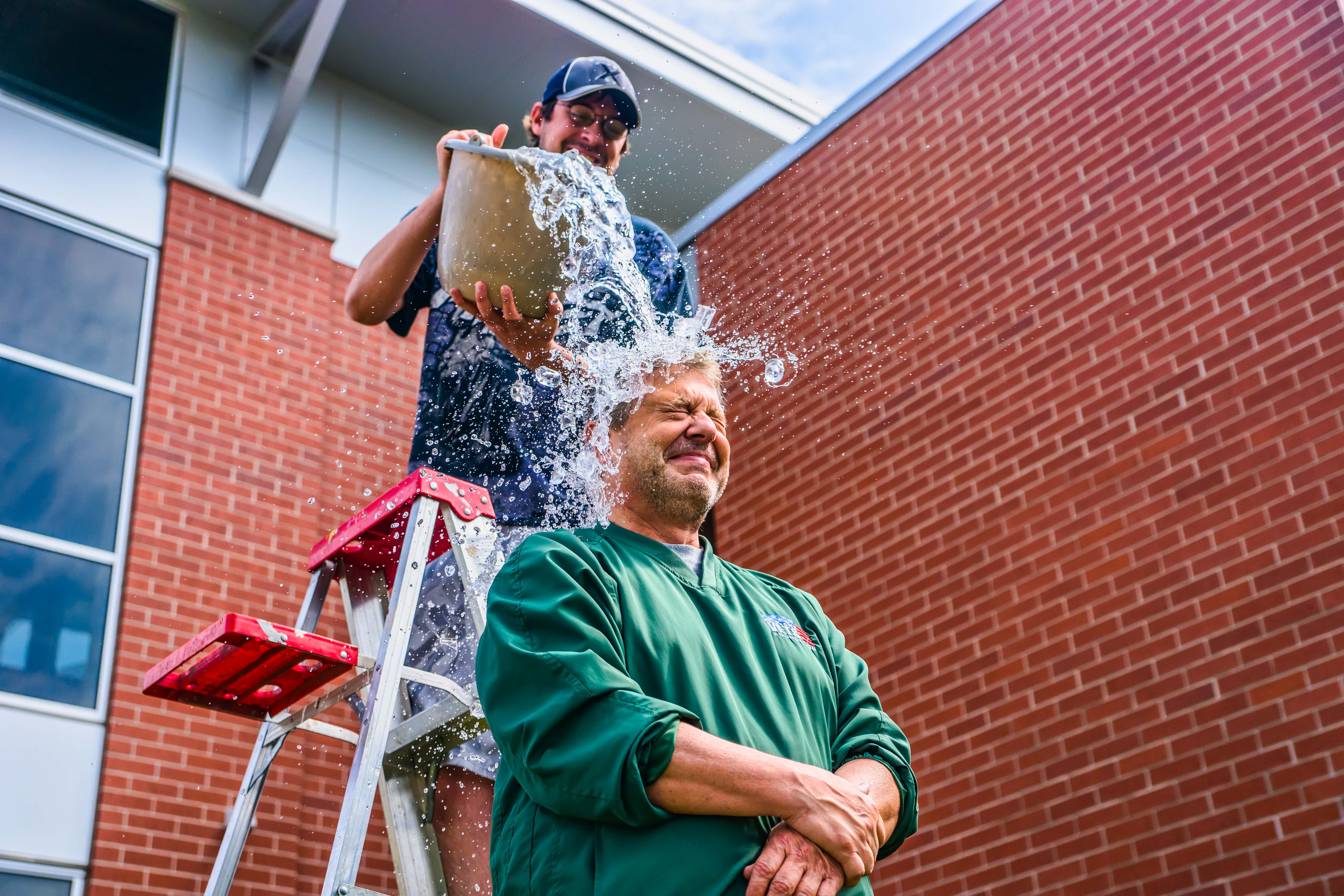 El Ice Bucket Challenge fue uno de los eventos más virales del 2014