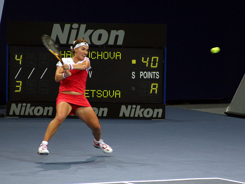 Maria Sharapova fue vapuleada por la también rusa Svetlana Kuznetsova