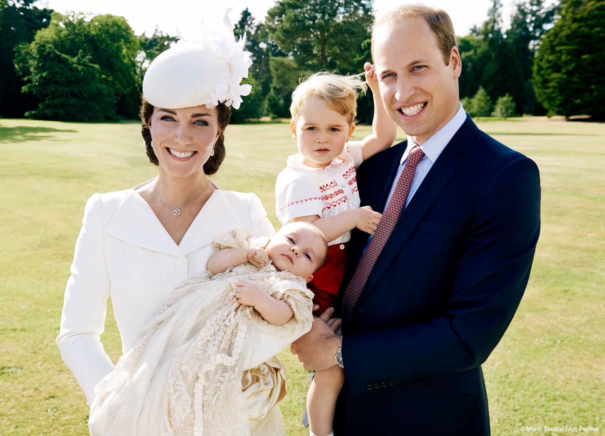 Los Duques de Cambridge y sus dos hijos
