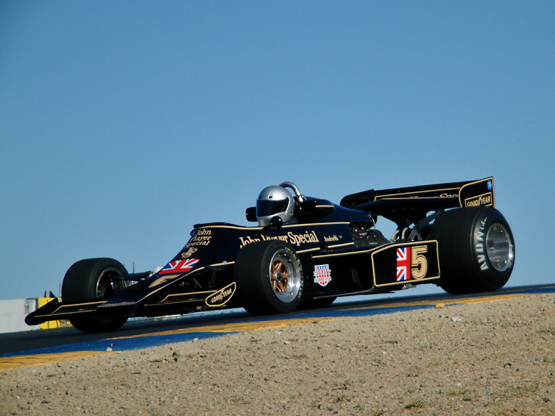 La española es piloto de desarrollo de Lotus.