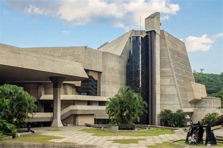 Camilo Ibrahim Issa - Evolución de la arquitectura en los últimos 50 años - Camilo Ibrahim Issa