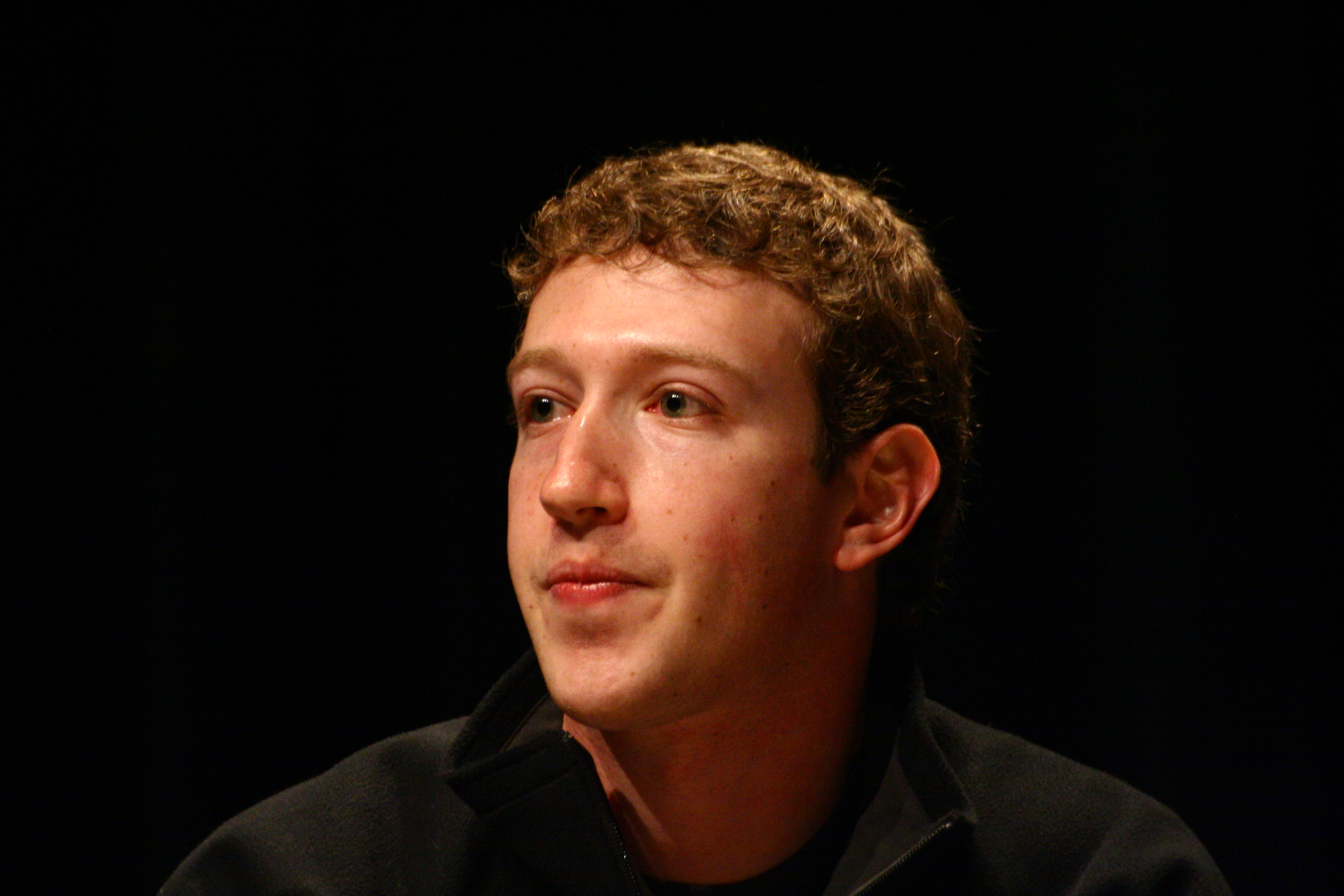 Zuckerberg afirmó que en Facebook se publicado contenido engañoso