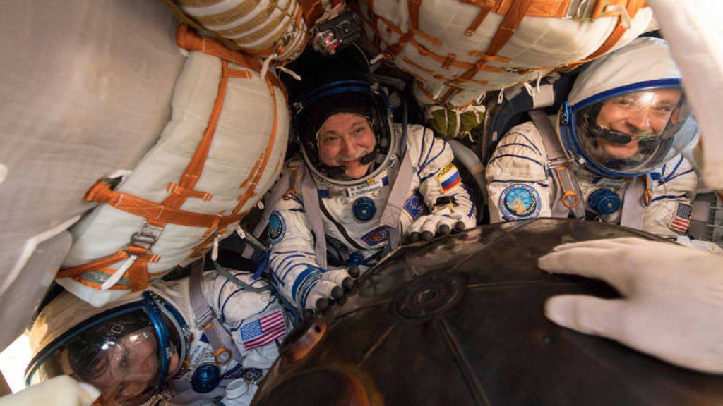 Astronautas del Soyuz regresarán al espacio en 2019