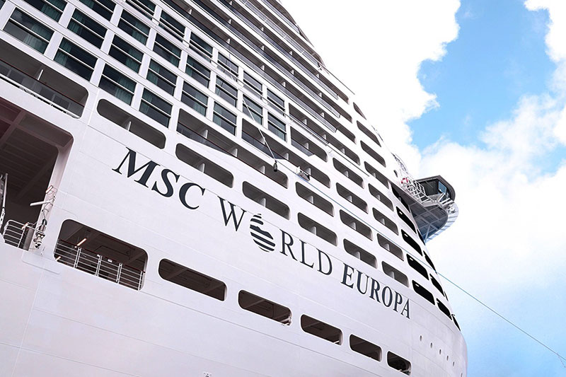 Ahmad-Reza-Ataie-MSC-World-Europa-llega-a-Arabia-Saudita