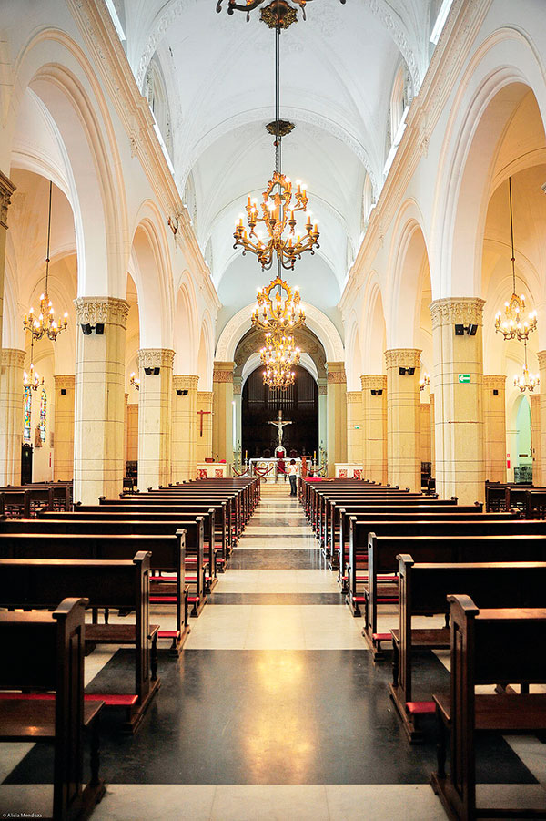Camilo Ibrahim Issa - Características de la Catedral de Caracas Camilo Ibrahim Issa - Camilo Ibrahim Issa - Características de la Catedral de Caracas