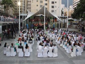 ¡Celebración a lo grande! Ritmos del Calendario Musical Banplus 2023 estremecieron la Plaza Los Palos Grandes de Chacao - FOTO
