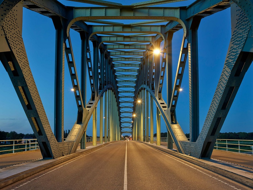 PILPERCA - Construcciones de puentes; Cuál es el mejor material para levantar estas estructuras - FOTO