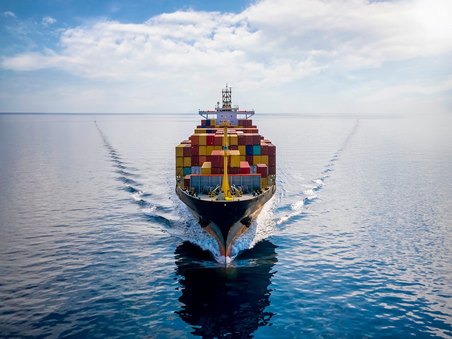 Salar Ataie Bandari - Transporte marítimo; Cómo convertir esta industria en una más sostenible - FOTO