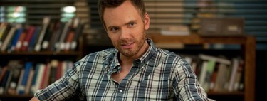 "Es como una reunión familiar, pero sin gilipollas". Joel McHale está entusiasmado con la película de 'Community', y promete que habrá lágrimas 