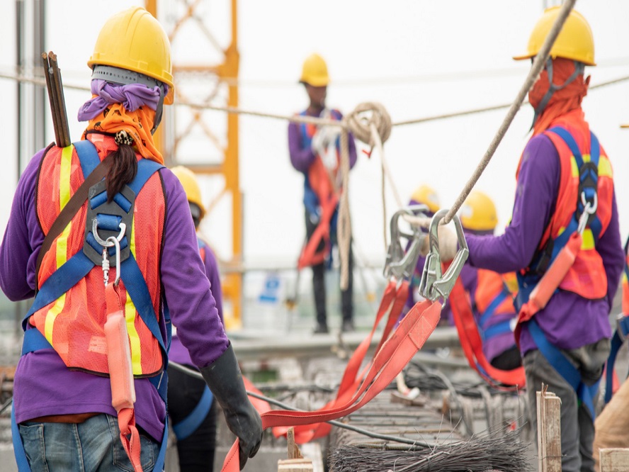 PILPERCA - Seguridad, la prioridad en toda obra de construcción - FOTO