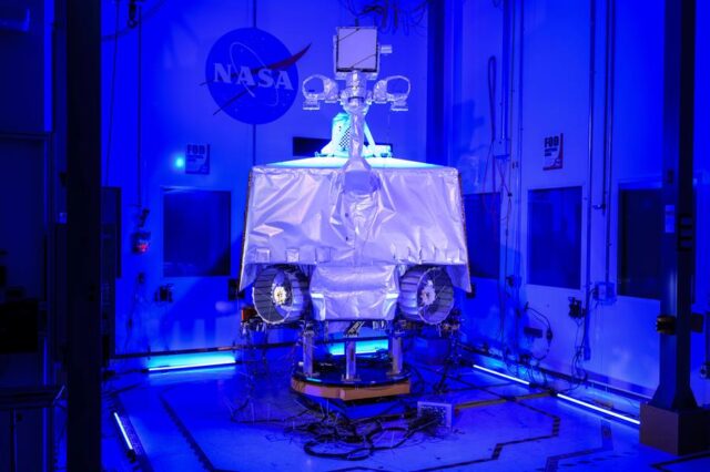 El Sumario - NASA cancela proyecto del vehículo lunar Viper Viper
