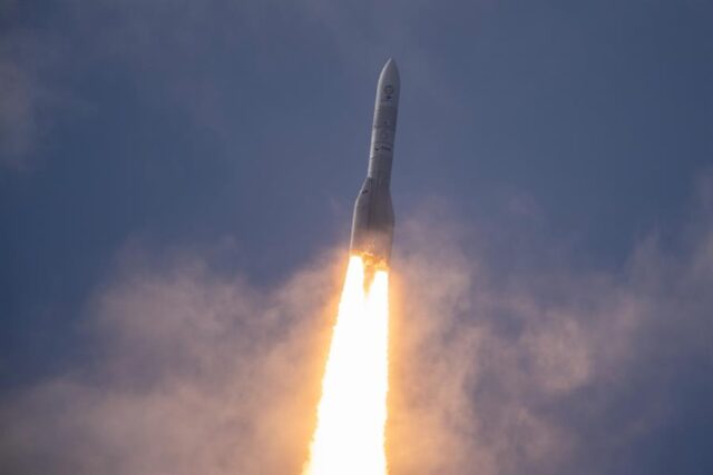 El Sumario - Despegó con éxito el cohete espacial europeo Ariane 6 Ariane 6