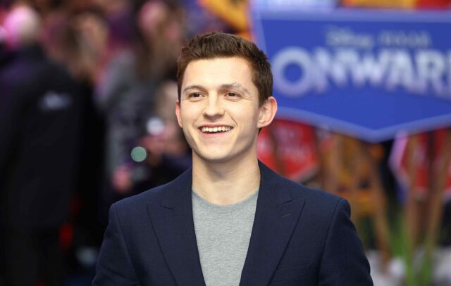El Sumario - Tom Holland formará parte de la nueva película de Christopher Nolan Tom Holland