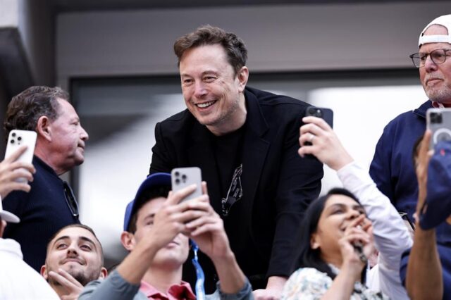 El Sumario - Elon Musk presentó las novedades de Tesla Elon Musk