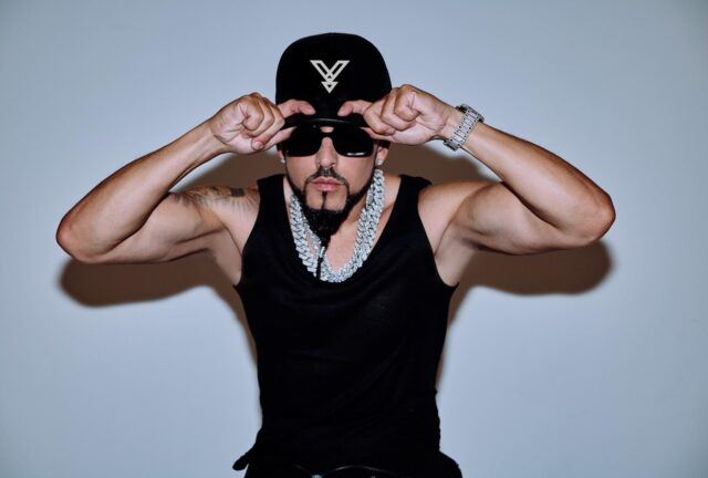El Sumario - Yandel incursiona en la música cristiana de la mano de Blanca Reyes Yandel