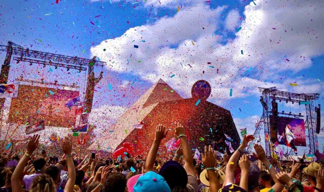El Sumario - Entradas del festival musical de Glastonbury se agotaron en 35 minutos festival musical - Glastonbury