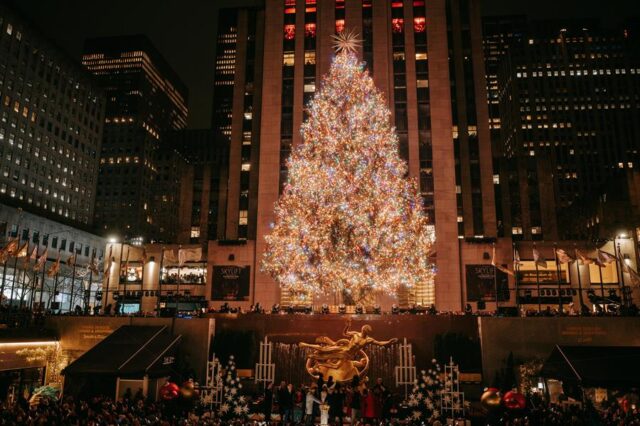 El Sumario - El árbol del Rockefeller se iluminó en Nueva York Árbol de Navidad Rockefeller Center