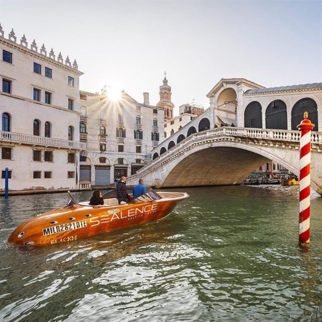 El Sumario - Venecia prueba en sus aguas modelo de transporte limpio Venecia