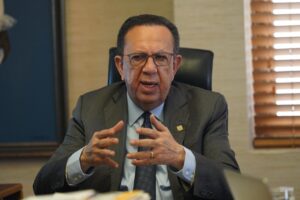 gobernador-del-banco-central-1.jpg