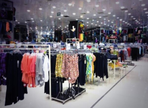 Tendencias Actuales en Moda que Puedes Encontrar en TRAKI: Consejos para Combinar Prendas