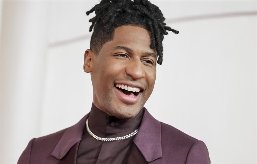 Jon Batiste recibirá premio en gala del Salón de la Fama de los Grammy