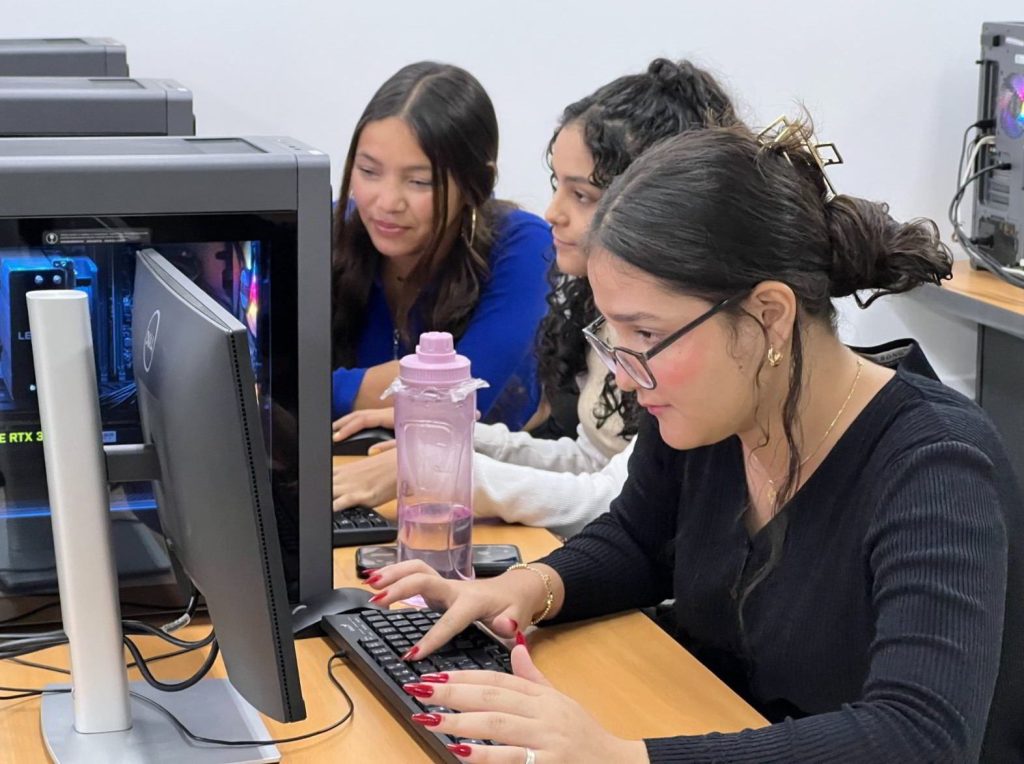 Bancamiga apoya a más de 350 participantes en Technovation Girls Venezuela