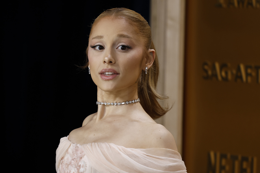 Ariana Grande protagonizará ‘Meet My Parents 4’ junto a Ben Stiller