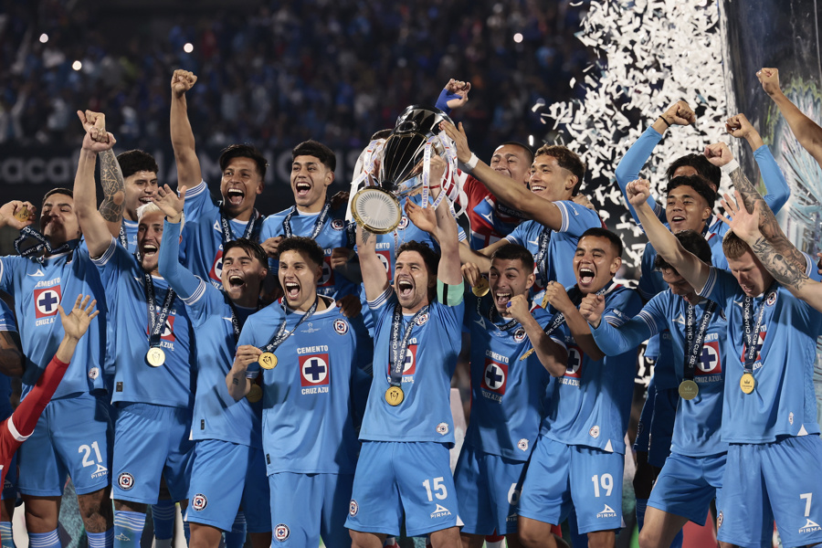 Cruz Azul ganó por goleada la Copa de Campeones de la Concacaf