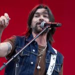 Juanes anuncia gira con más de 50 fechas
