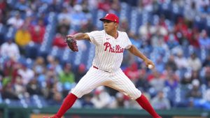 Ranger Suárez logra marca personal de ponches