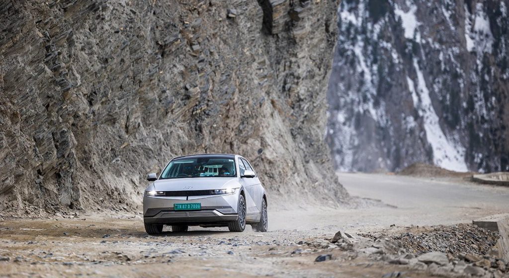 Récord Guinness por mayor cambio de altitud fue logrado por el eléctrico Hyundai IONIQ 5