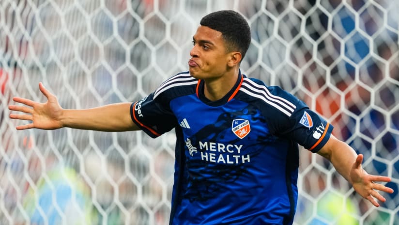 Kevin Kelsy desea "tomar impulso" en la MLS