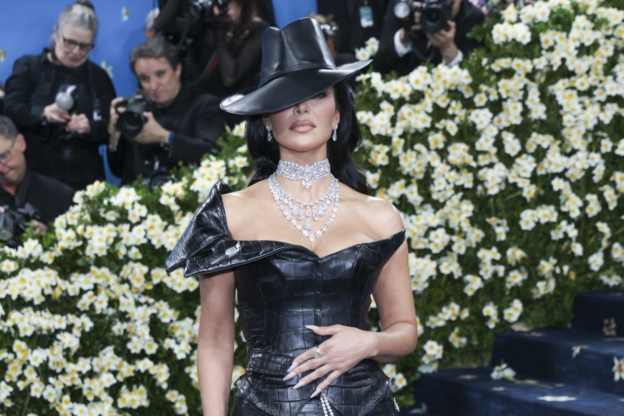 Kim Kardashian revela que sufrió un aneurisma por el estrés de su divorcio