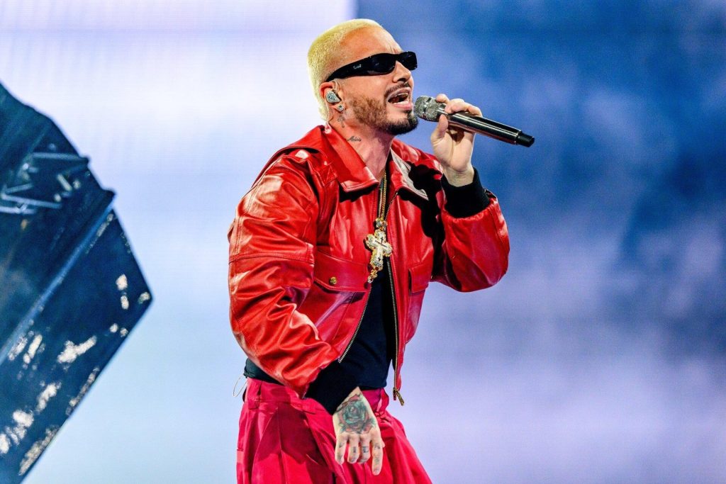 J Balvin anuncia su próxima gira en México