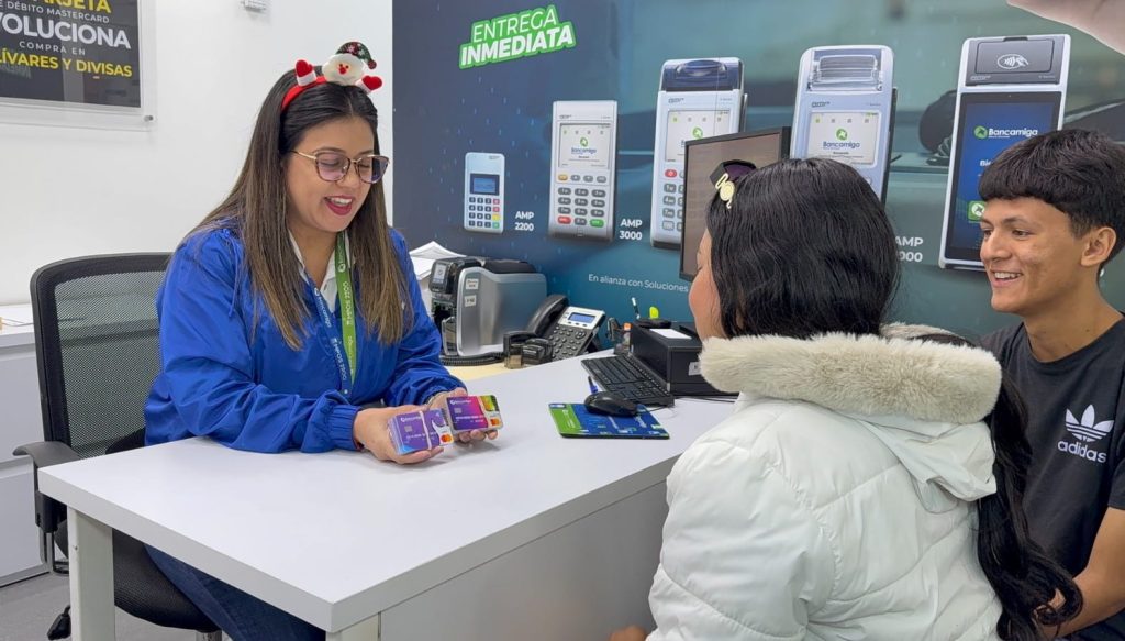 Operativos Kids bancarizaron a 18.821 niños y adolescentes