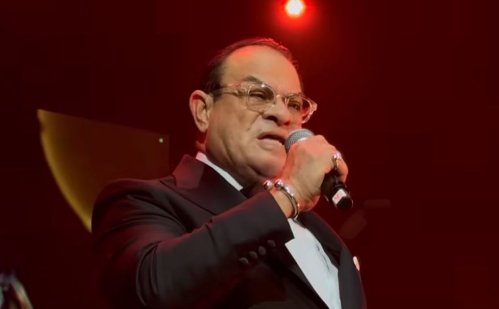 Tony Vega festejará sus 50 años de carrera en Puerto Rico