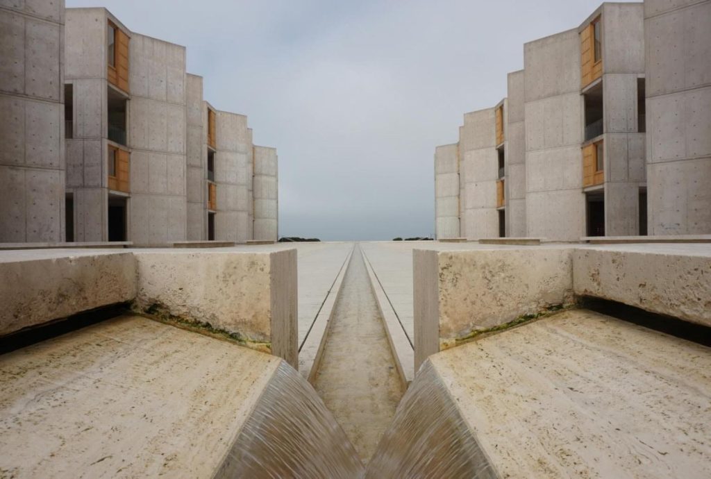 Carlos Julio Heydra Castillo | Arquitectura Brutalista