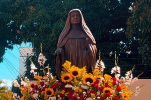Fieles celebran el día de la Virgen de La Candelaria