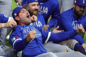 Francisco Cervelli analiza ofertas para dirigir en el Caribe