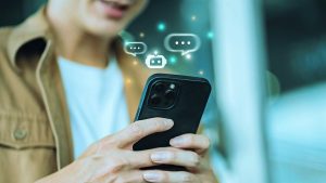 Si nuestras conversaciones con los chatbots de IA quedan expuestas estos son los riesgos