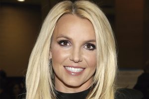 Britney Spears ingresa voluntariamente a rehabilitación