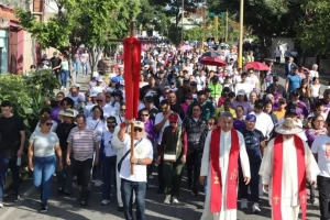 M&aacute;s de 300.000 personas eligieron Trujillo como destino en Semana Santa | Dateando