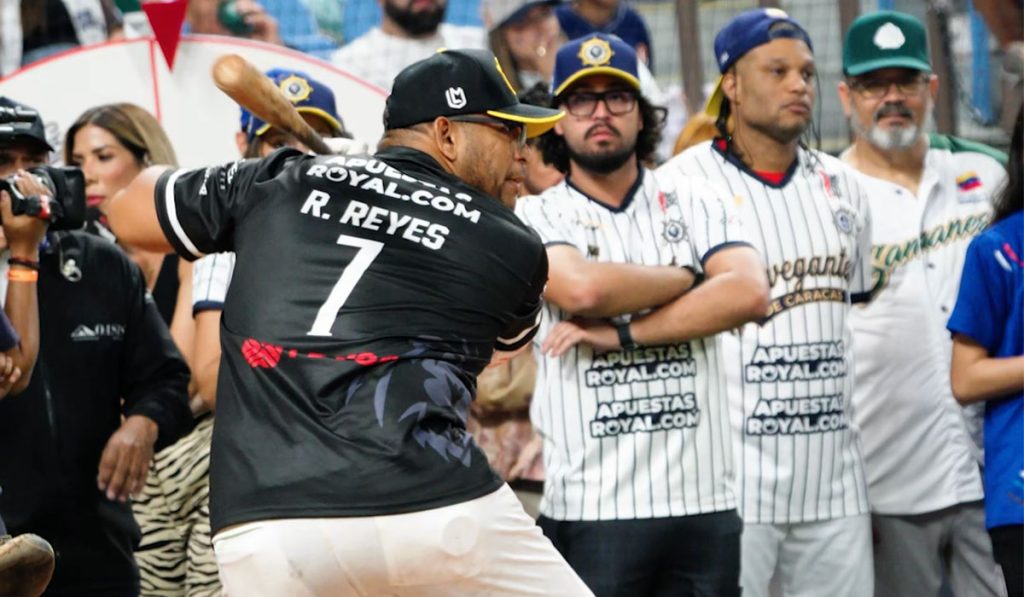 Navegantes ganó a Leones en primer juego de la innovadora Liga Monumental