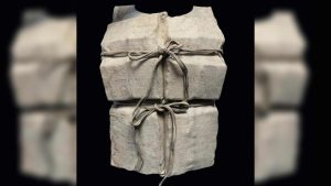 Subastan chaleco salvavidas del Titanic