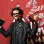 Cantante puertorriqueño Draco Rosa recibe la nacionalidad colombiana