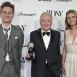‘Schmigadoon!’ triunfa como mejor musical y ‘Liberation’ sorprende en los Tony