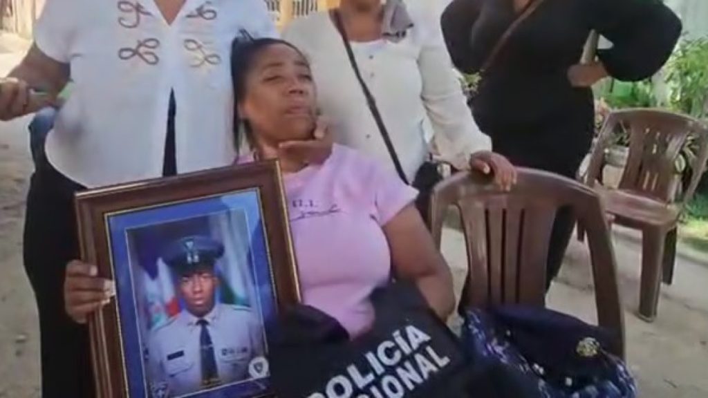 Madre-de-joven-asesinado-a-tiros-en-SDE-exige-justicia.jpeg