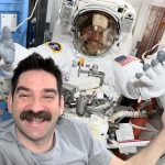 Astronautas de la NASA inician caminata para preparar paneles solares en la EEI